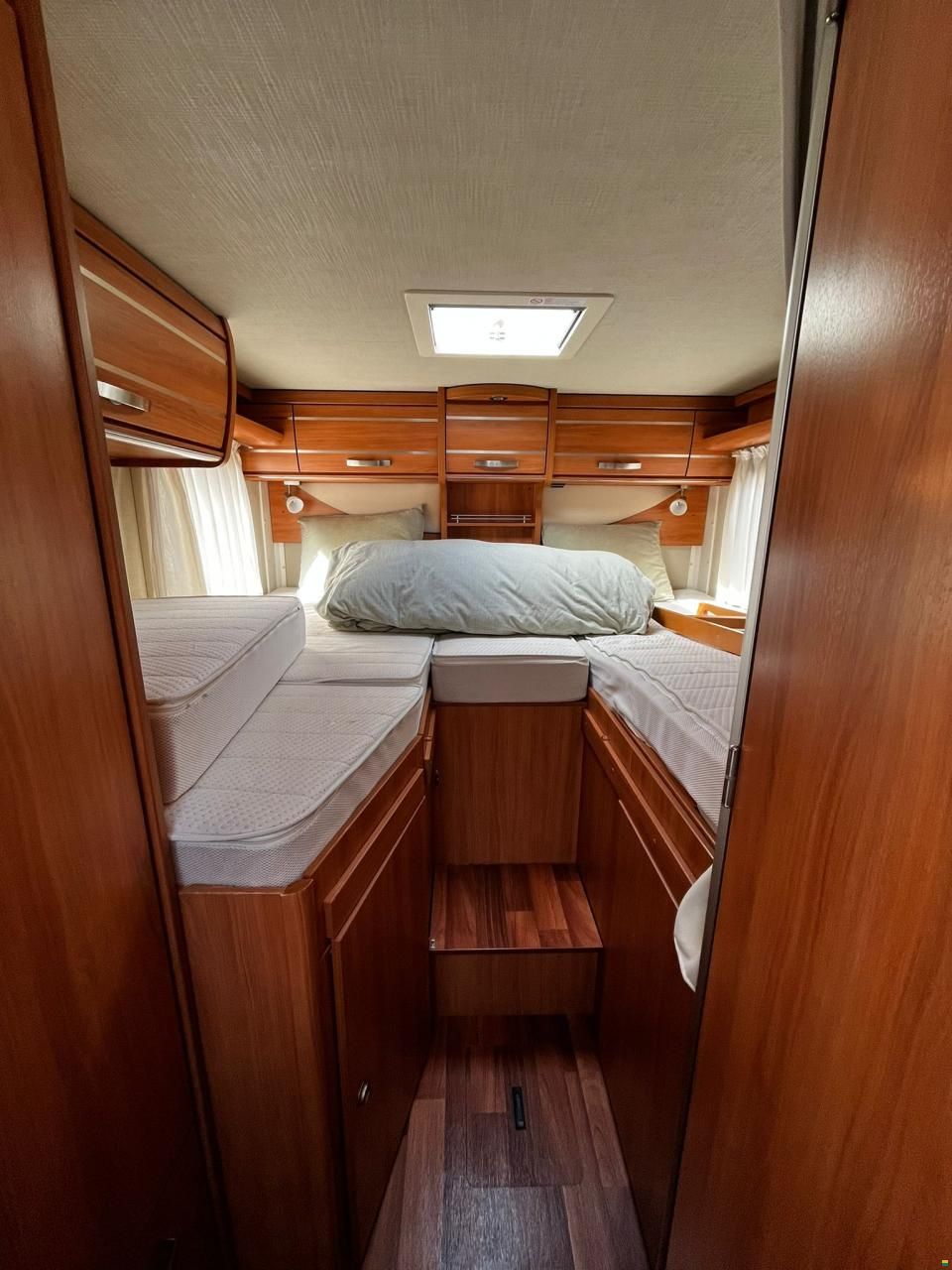 Hymer Exsis-I