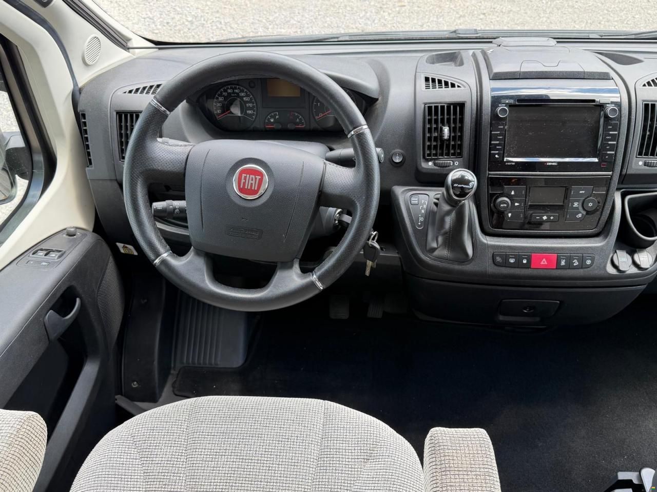 Fiat *HYMER*YELLOWSTONE*9G AUTOMAT*L&Auml;NGSBETT