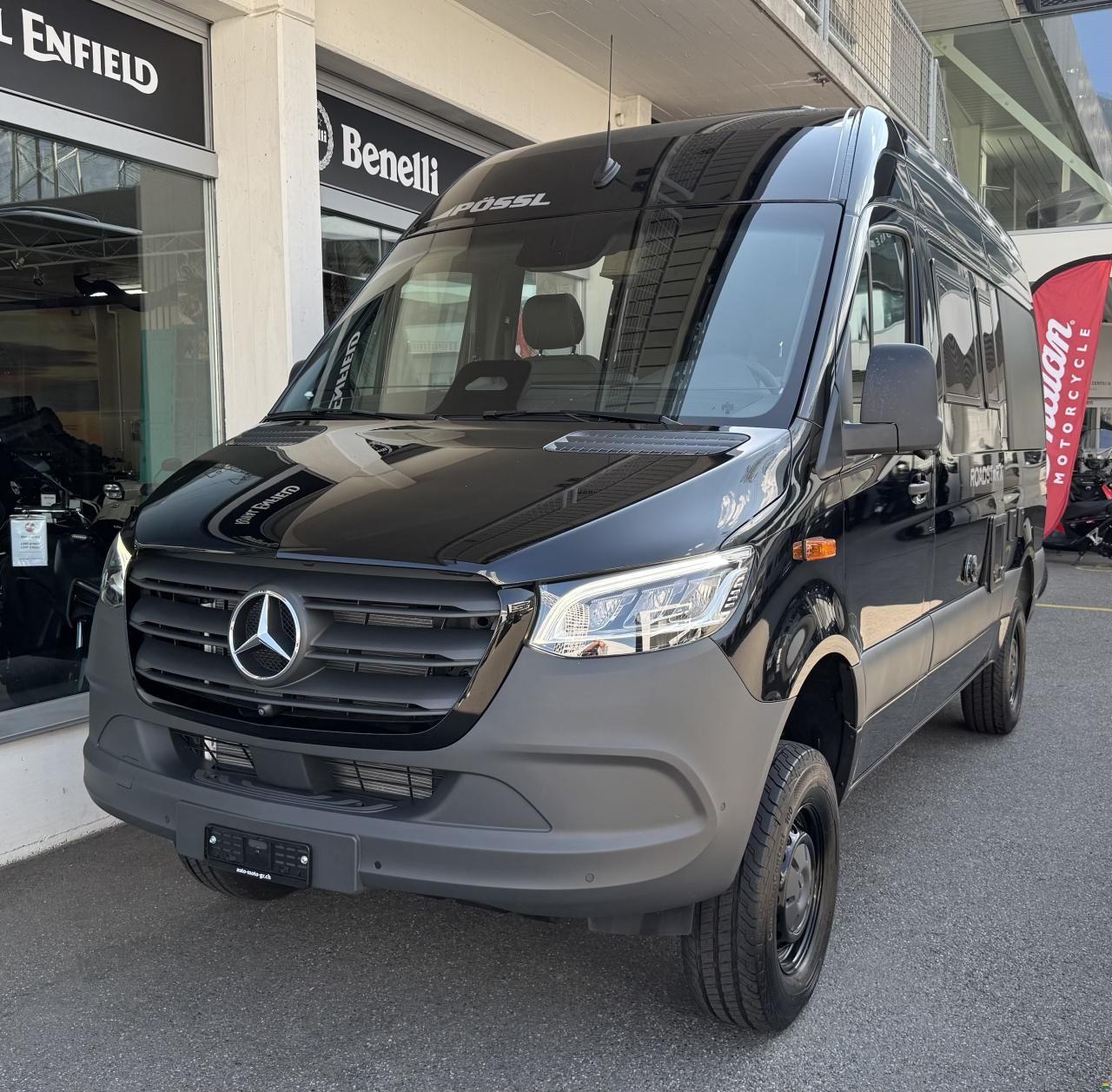 P&ouml;ssl Roadstar X 4x4