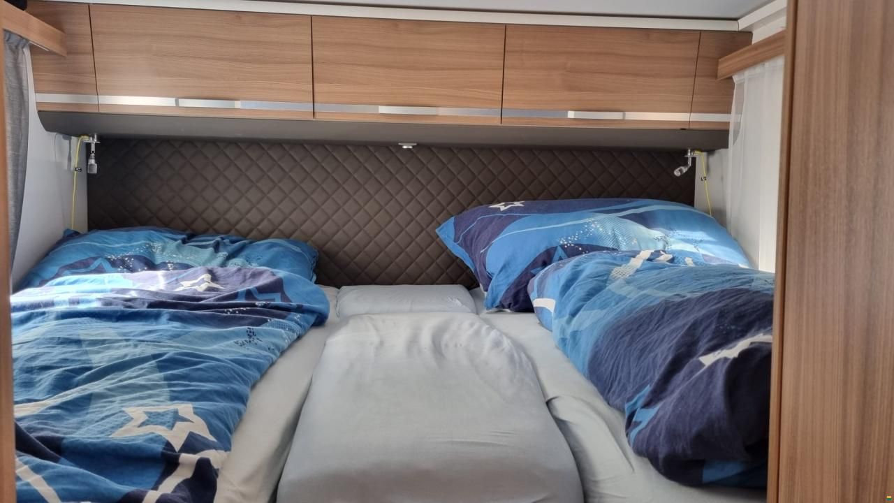 Adria Coral XL 670 SL