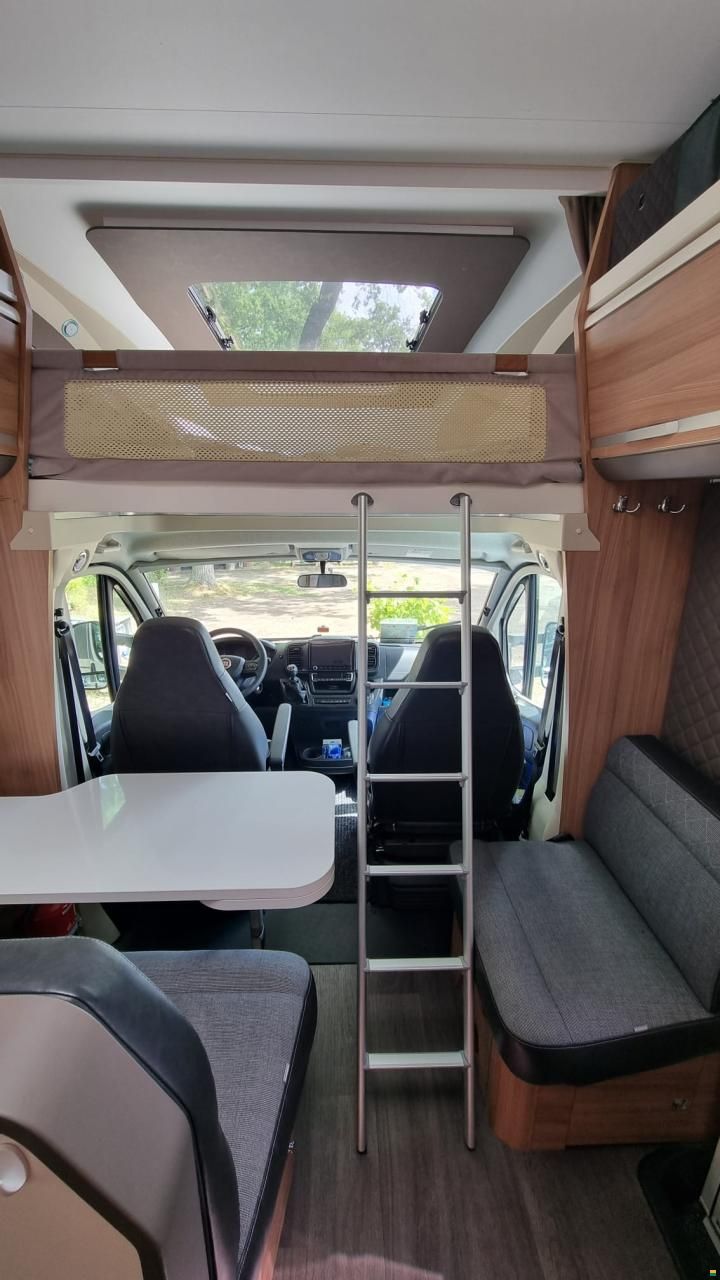 Adria Coral XL 670 SL