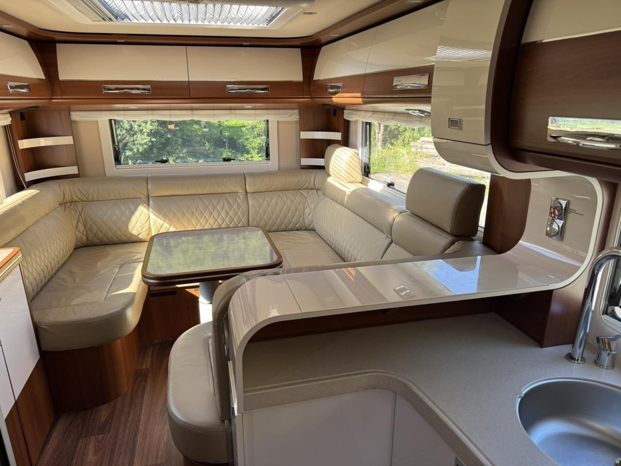 Carthago Liner-for-two I53