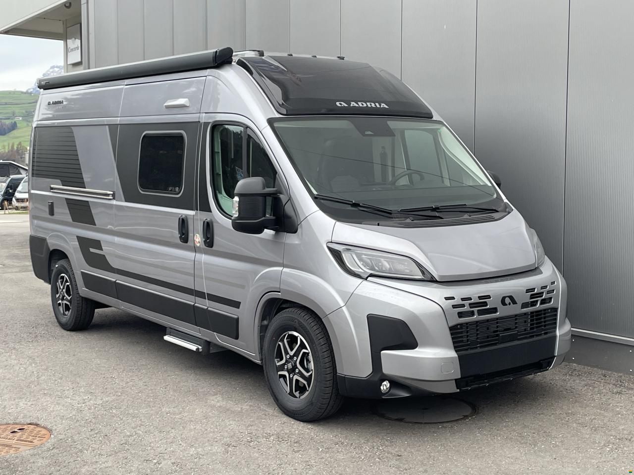 Adria Twin Supreme 600 SPB
