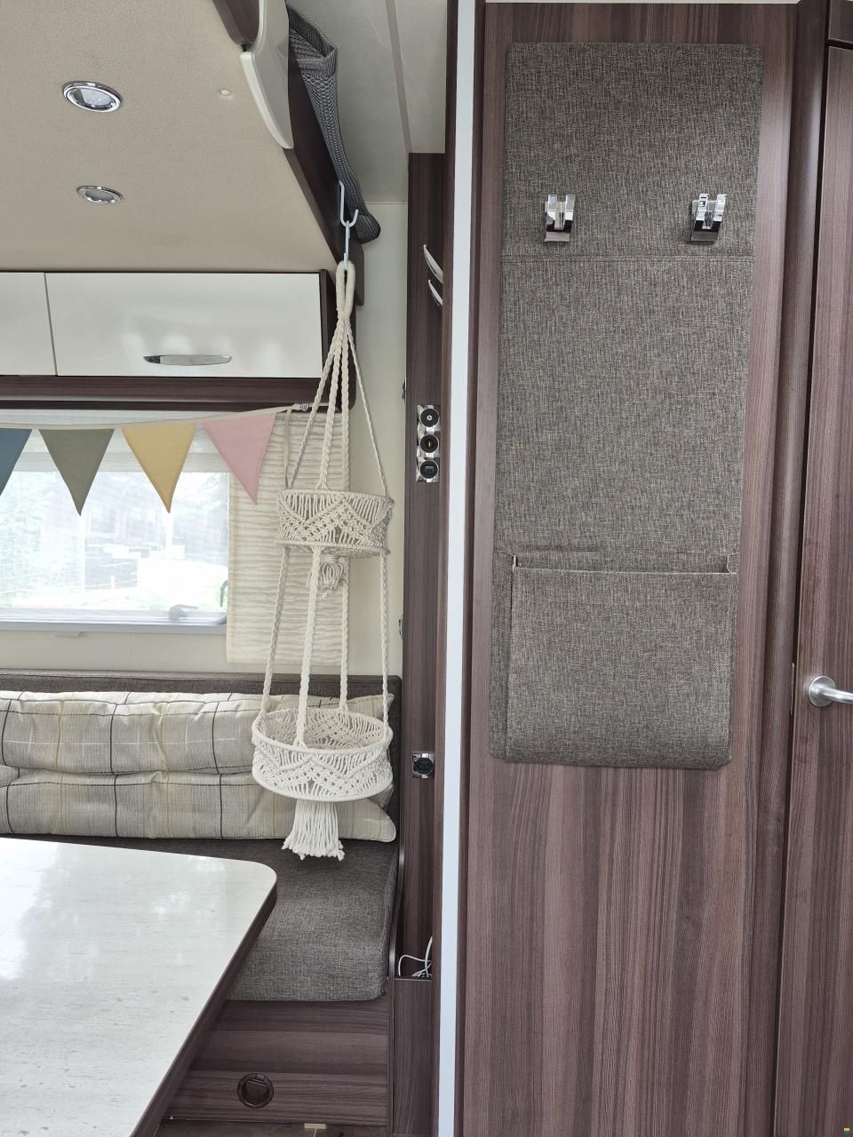 B&uuml;rstner Averso Plus 510 TK