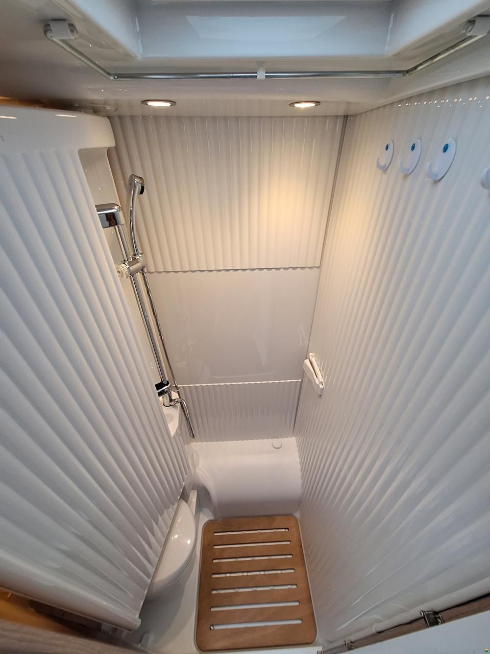 Sunlight Capron T67