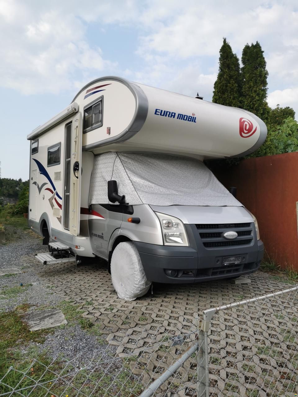 Eura Mobil Profila /  PA 600 VB