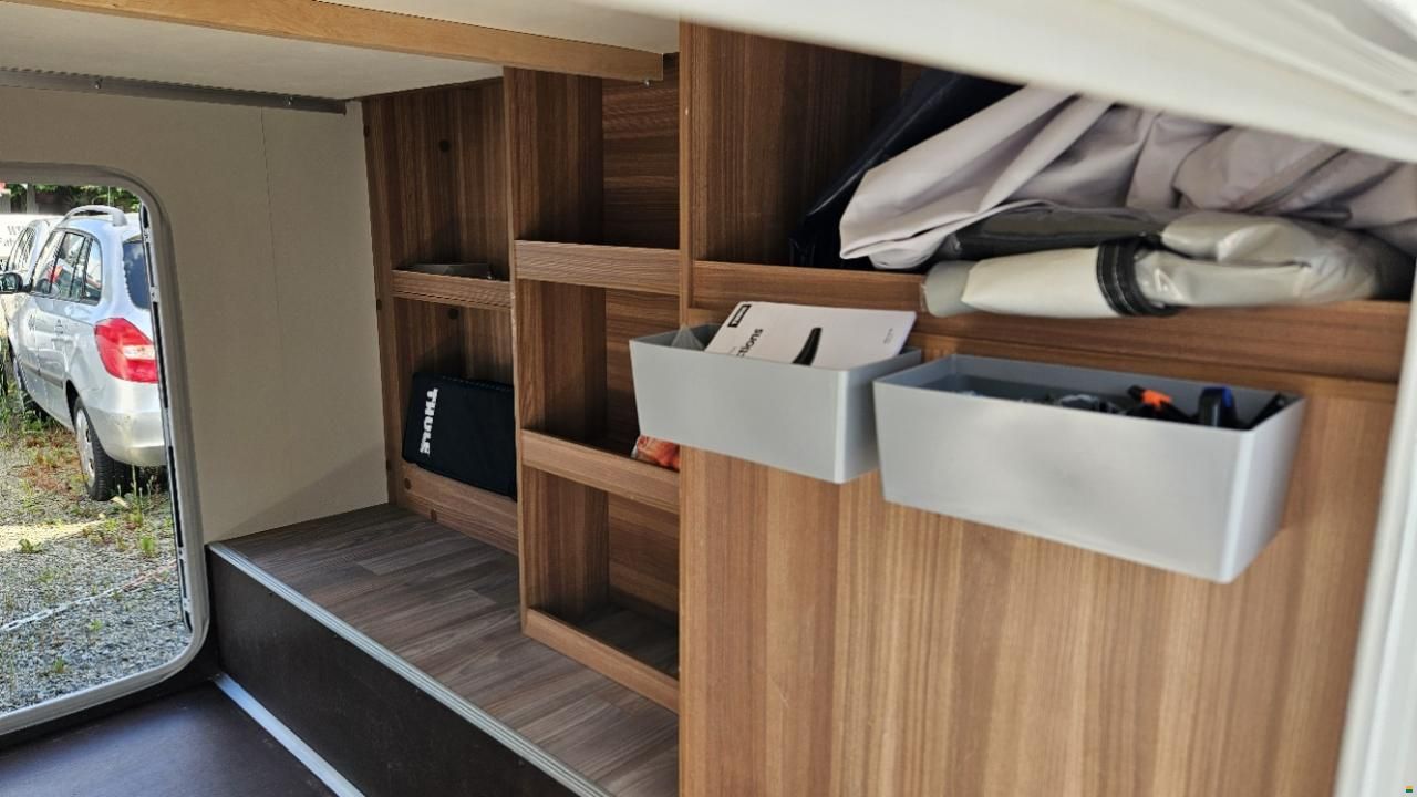 Weinsberg CaraHome 700 DG