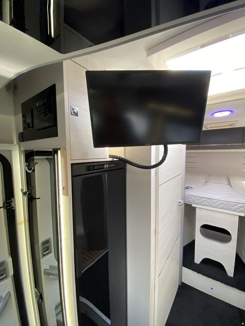 Challenger Graphite 337GA Premium Ford 170 Automat