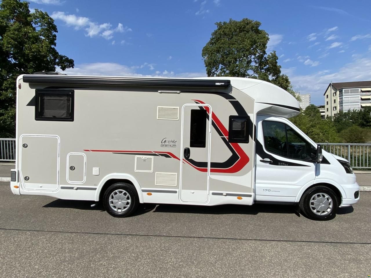 Challenger Graphite 337GA Premium Ford 170 Automat