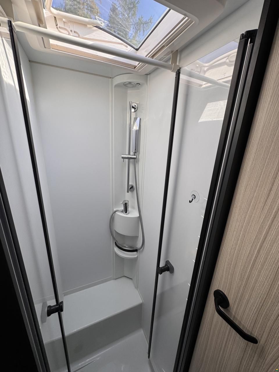 Adria Sun Living A 75 SL