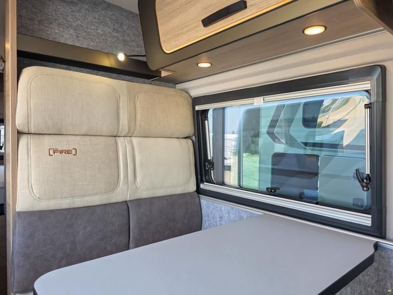 Weinsberg CaraBus 600 MQ Edition [Fire]