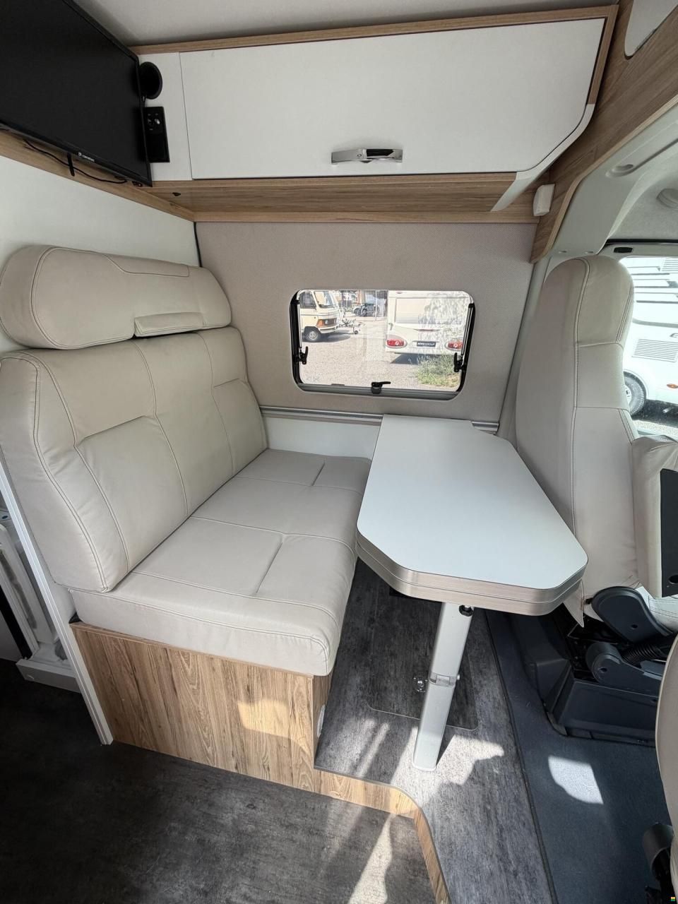 Pilote Sonstige V640