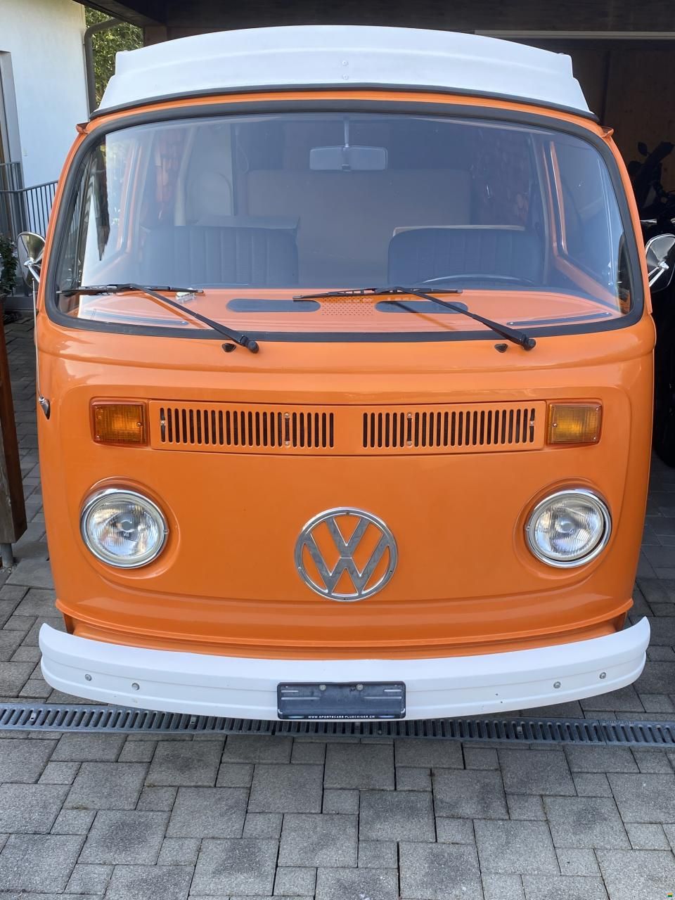 Volkswagen VW Bus T2 Westfalia