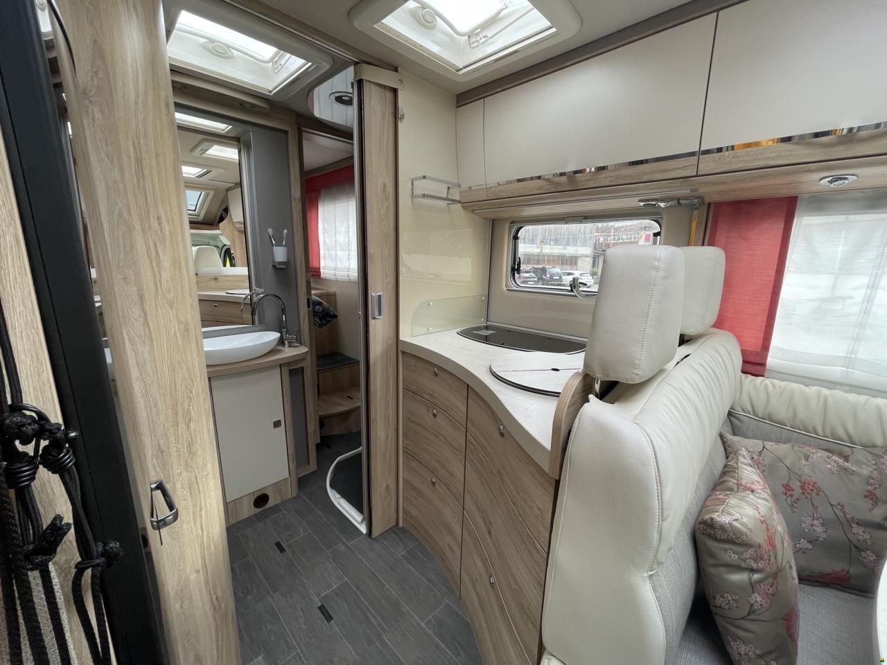 Eura Mobil Profila T 725 QB
