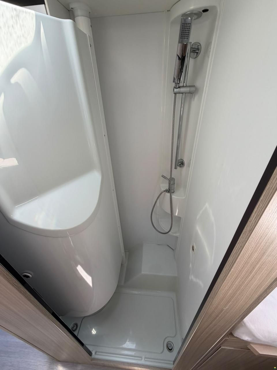 Fiat **ADRIA COMPACT PLUS DL*9GANG STUFENLOS*