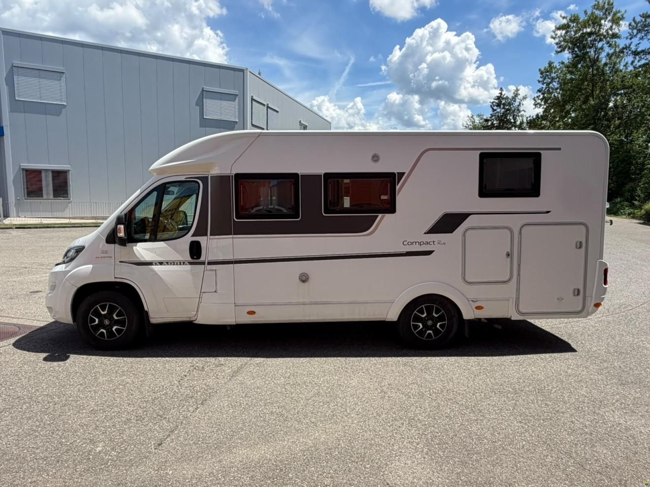 Fiat **ADRIA COMPACT PLUS DL*9GANG STUFENLOS*