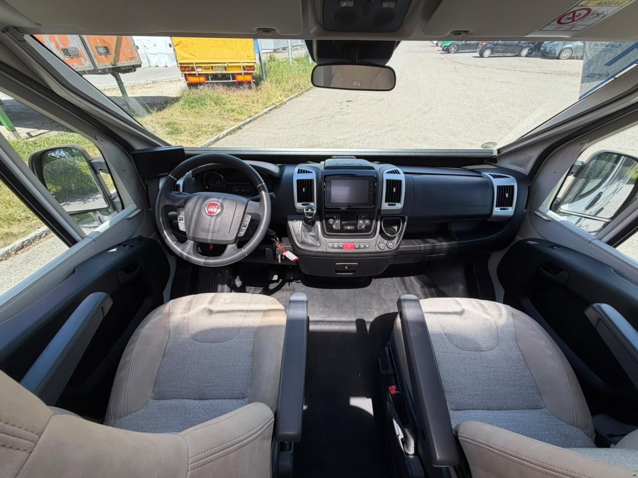 Fiat **ADRIA COMPACT PLUS DL*9GANG STUFENLOS*