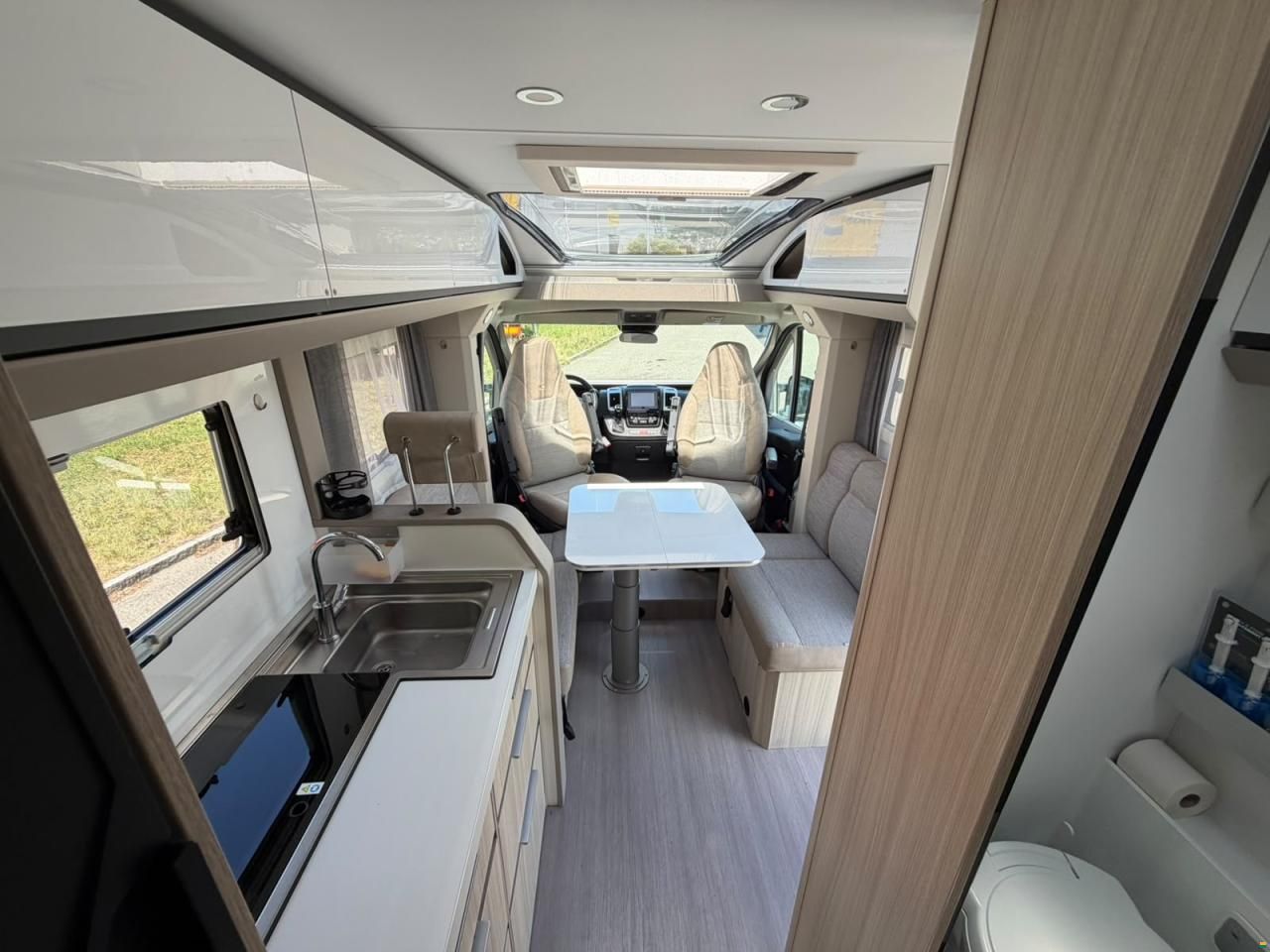 Fiat **ADRIA COMPACT PLUS DL*9GANG STUFENLOS*