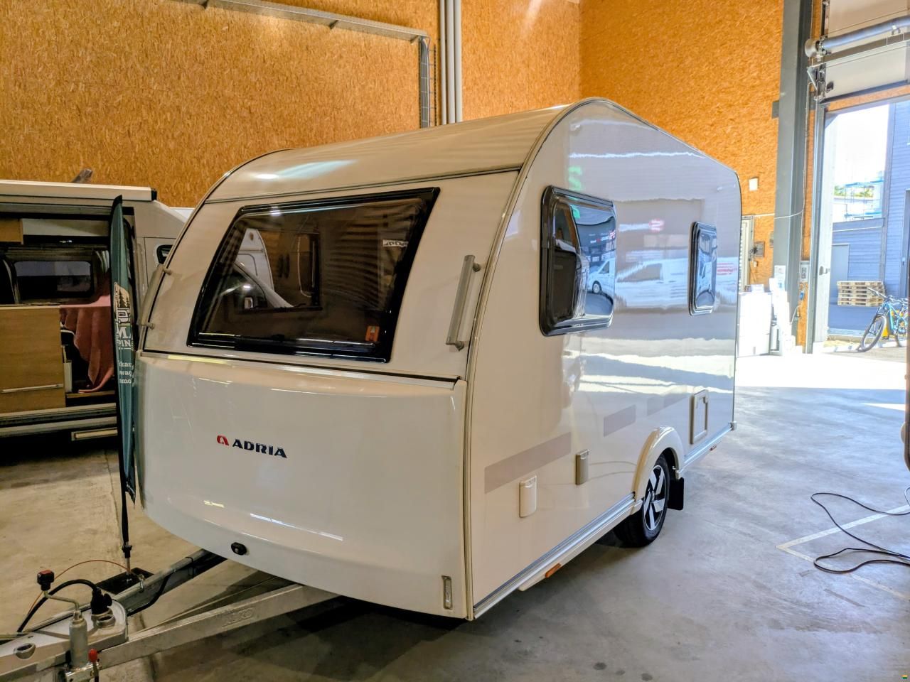 Adria Aviva 360 DK Lite