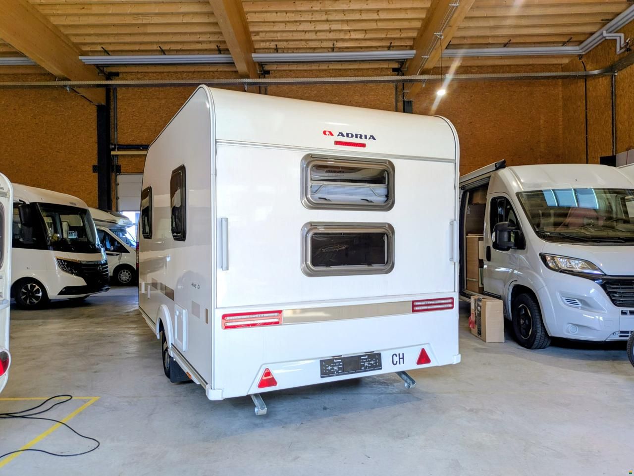Adria Aviva 360 DK Lite