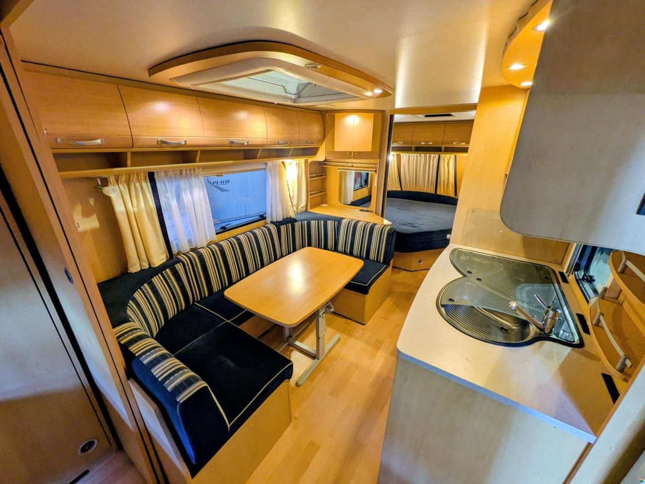 Dethleffs Camper 560 FMK