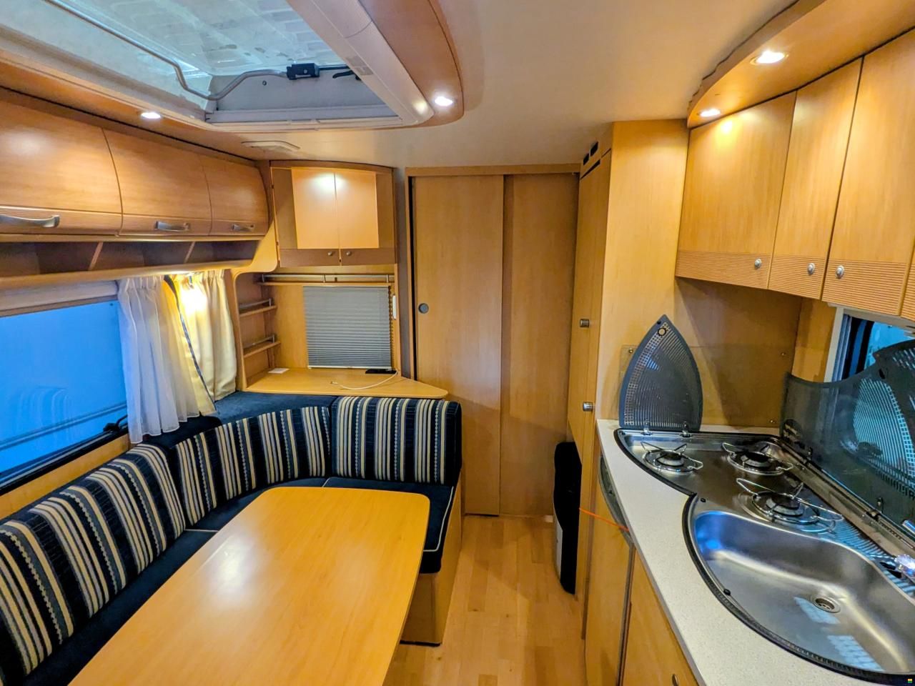 Dethleffs Camper 560 FMK