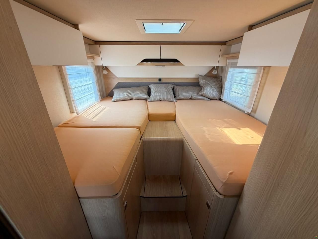 Mercedes Benz ***HYMER 580BMC***NEUWERTIG**LÄNGSBETT**
