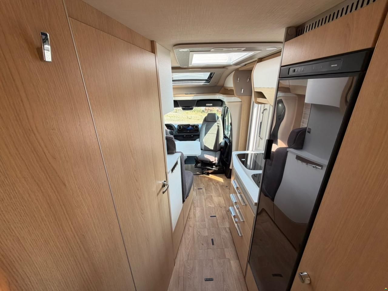 Mercedes Benz ***HYMER 580BMC***NEUWERTIG**LÄNGSBETT**