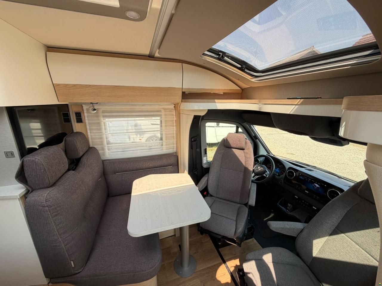 Mercedes Benz ***HYMER 580BMC***NEUWERTIG**LÄNGSBETT**