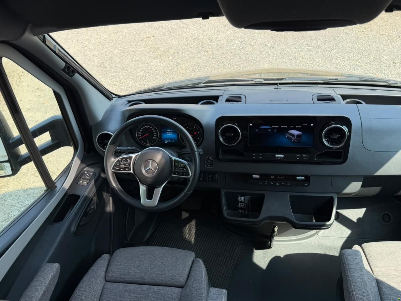 Mercedes Benz ***HYMER 580BMC***NEUWERTIG**LÄNGSBETT**