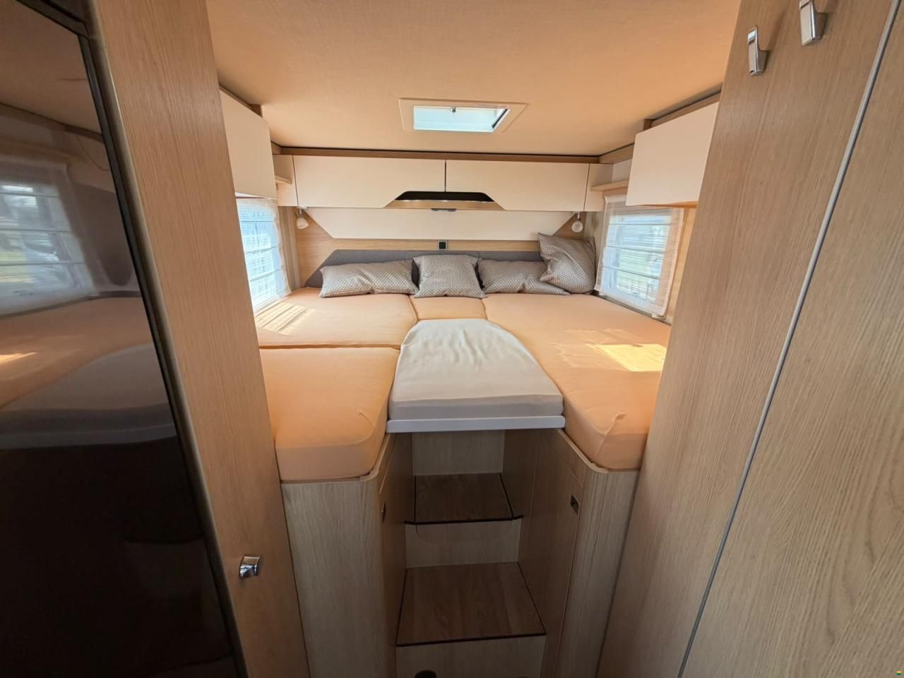 Mercedes Benz ***HYMER 580BMC***NEUWERTIG**LÄNGSBETT**