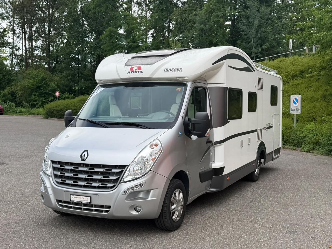 Renault *ADRIA*MATRIX*AUTOMAT*LÄNGSBETT*HUBBETT*