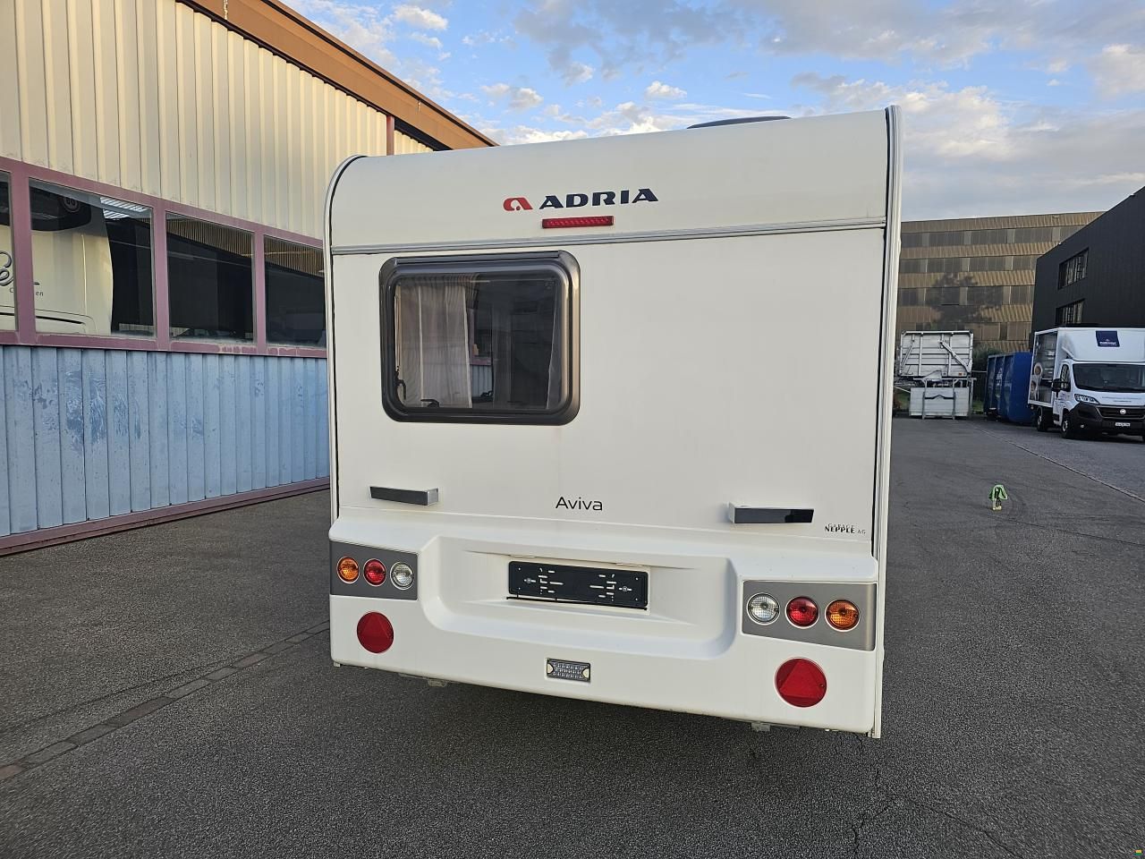 Adria Aviva E 400 PS