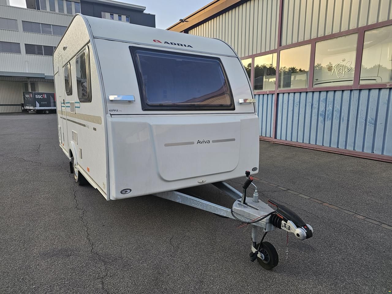 Adria Aviva E 400 PS