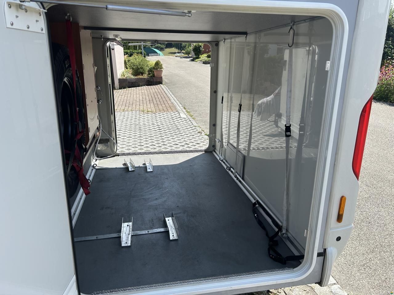 Carthago C-Compactline I143LE