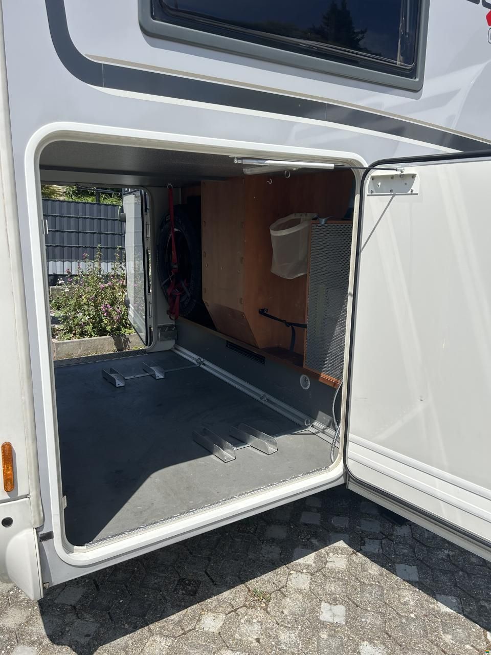 Carthago C-Compactline I143LE