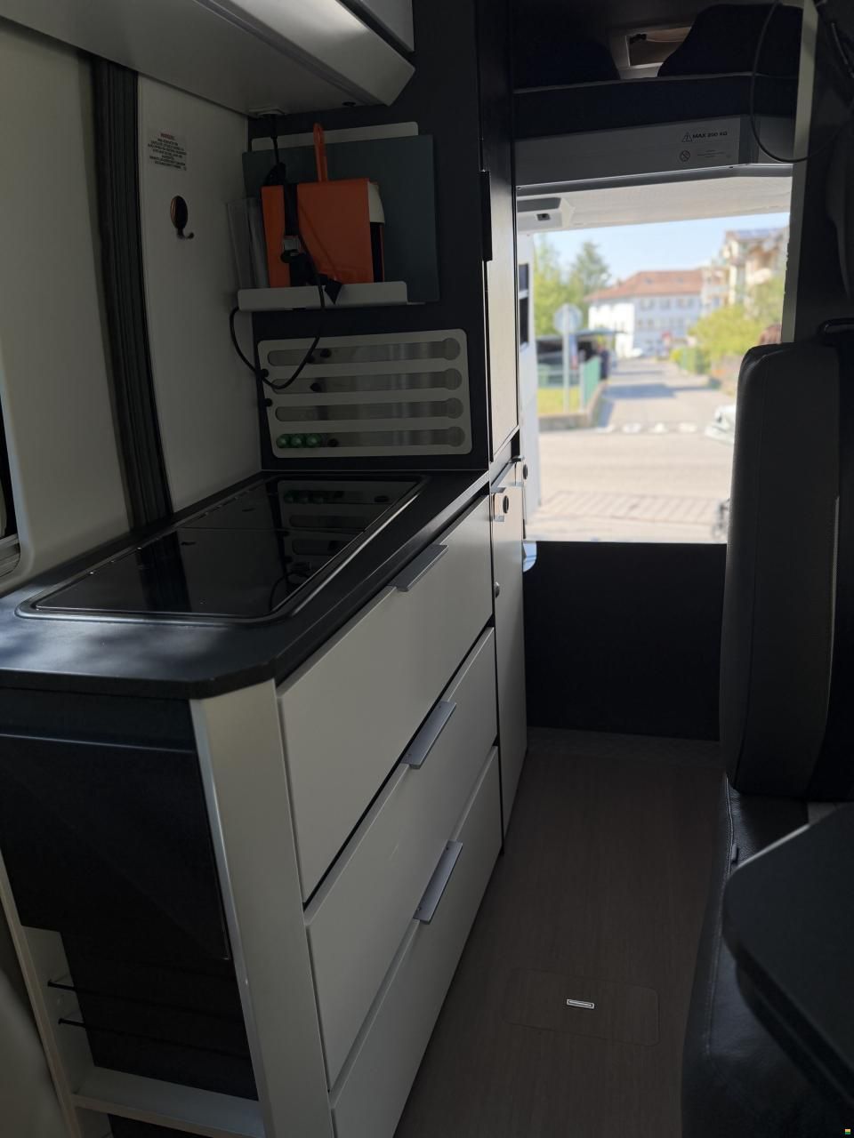 Adria Twin Supreme 640 SGX