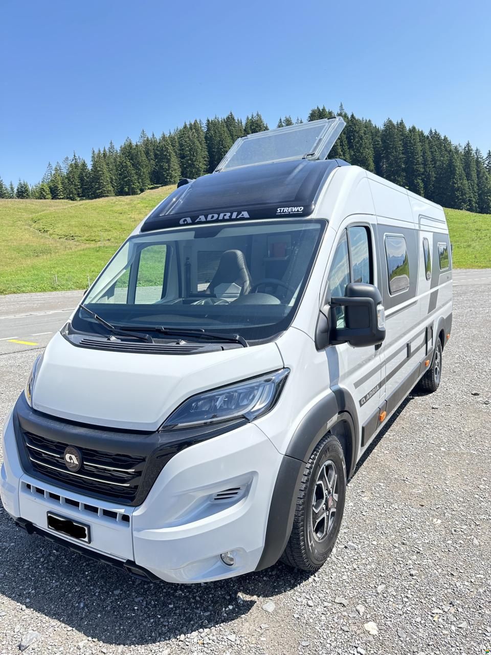 Adria Twin Supreme 640 SGX