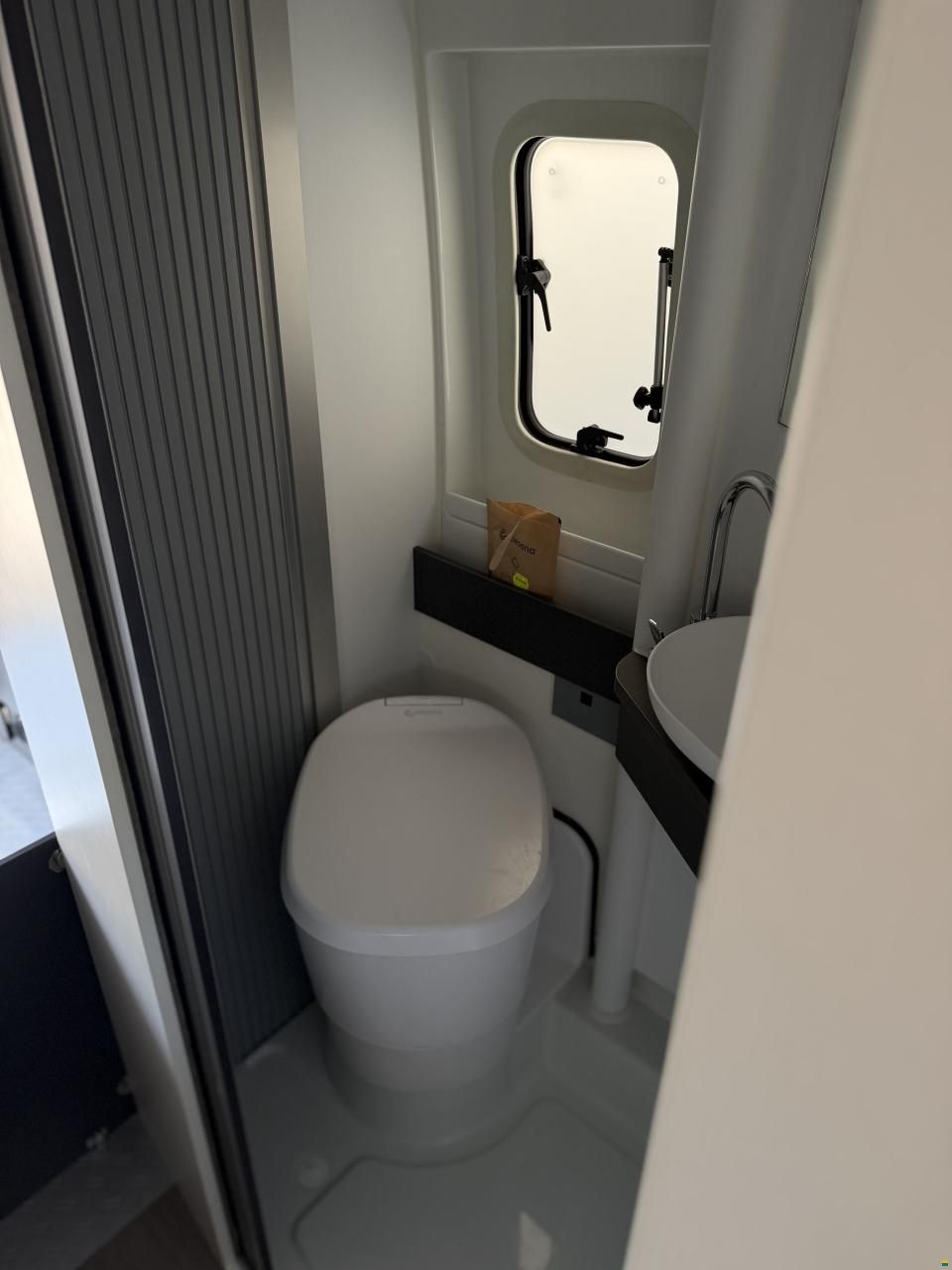 Adria Twin Supreme 640 SGX
