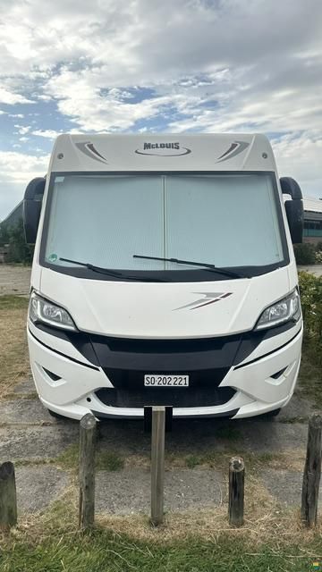 McLouis Nevis 76 Diamond