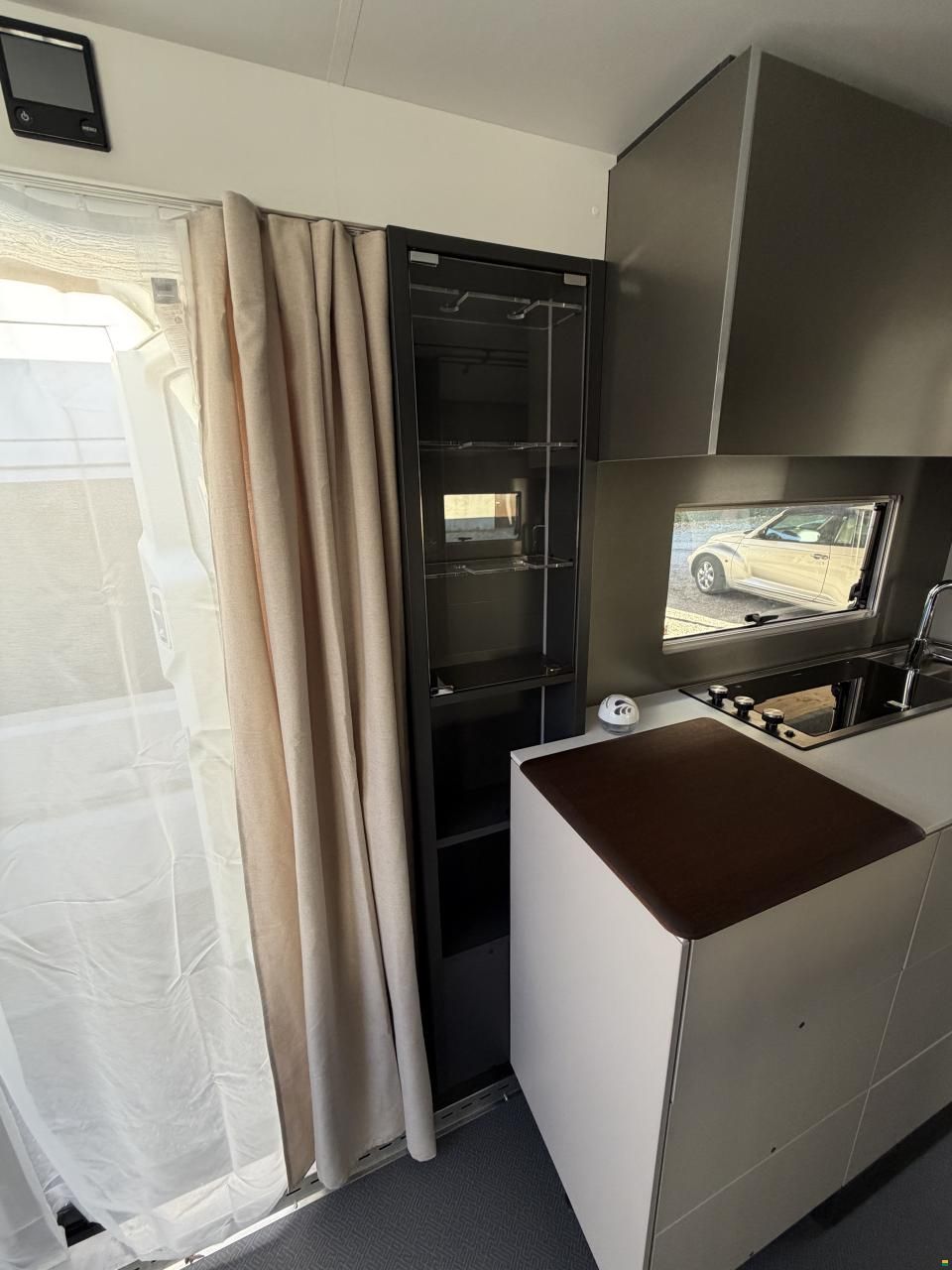 Adria Astella 754DP