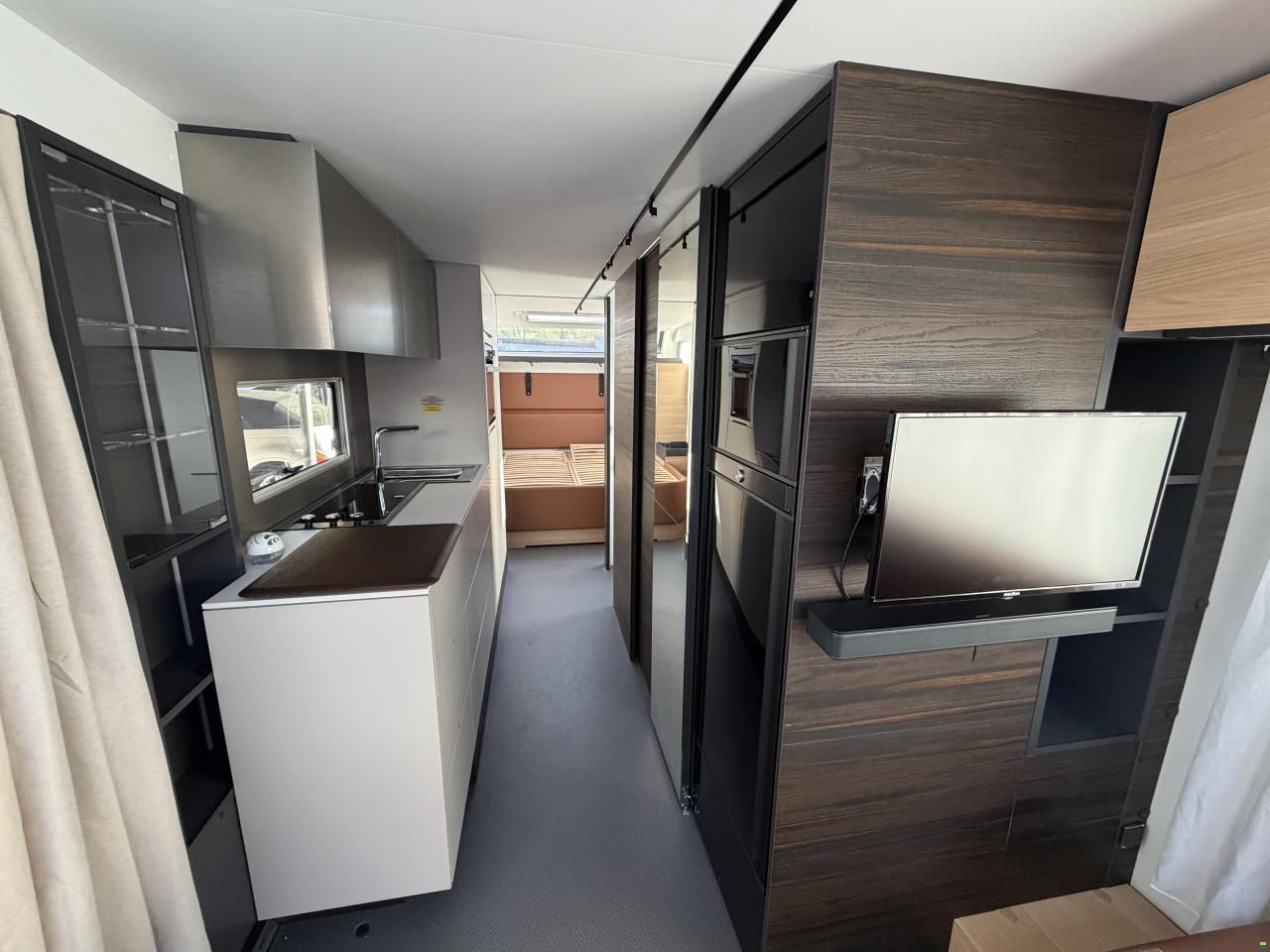 Adria Astella 754DP