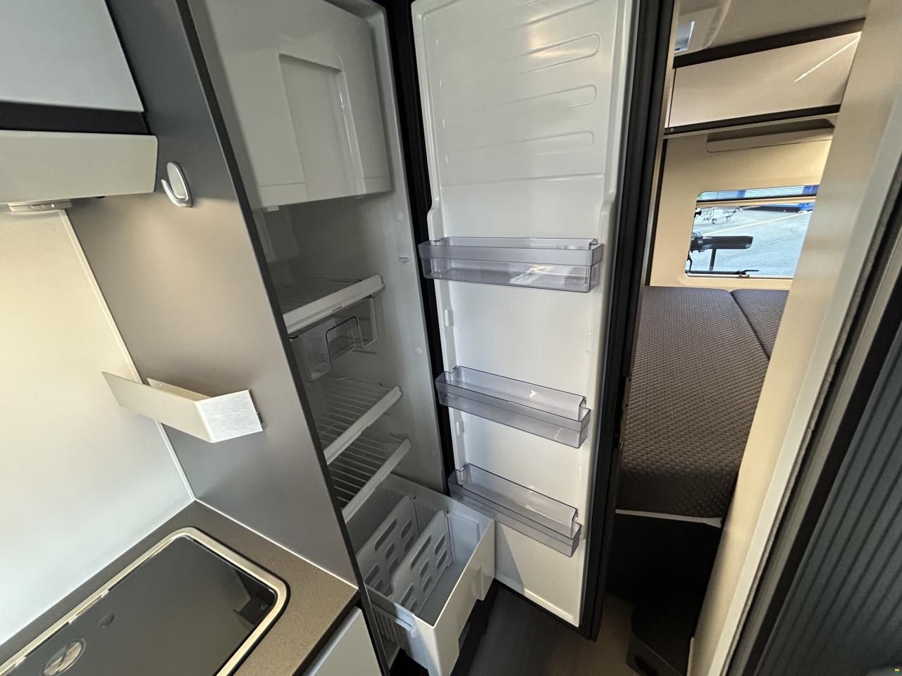 Adria Twin Supreme 600 SPB