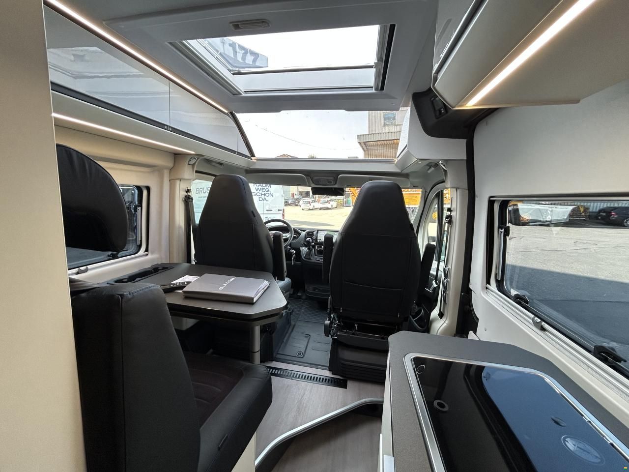 Adria Twin Supreme 600 SPB
