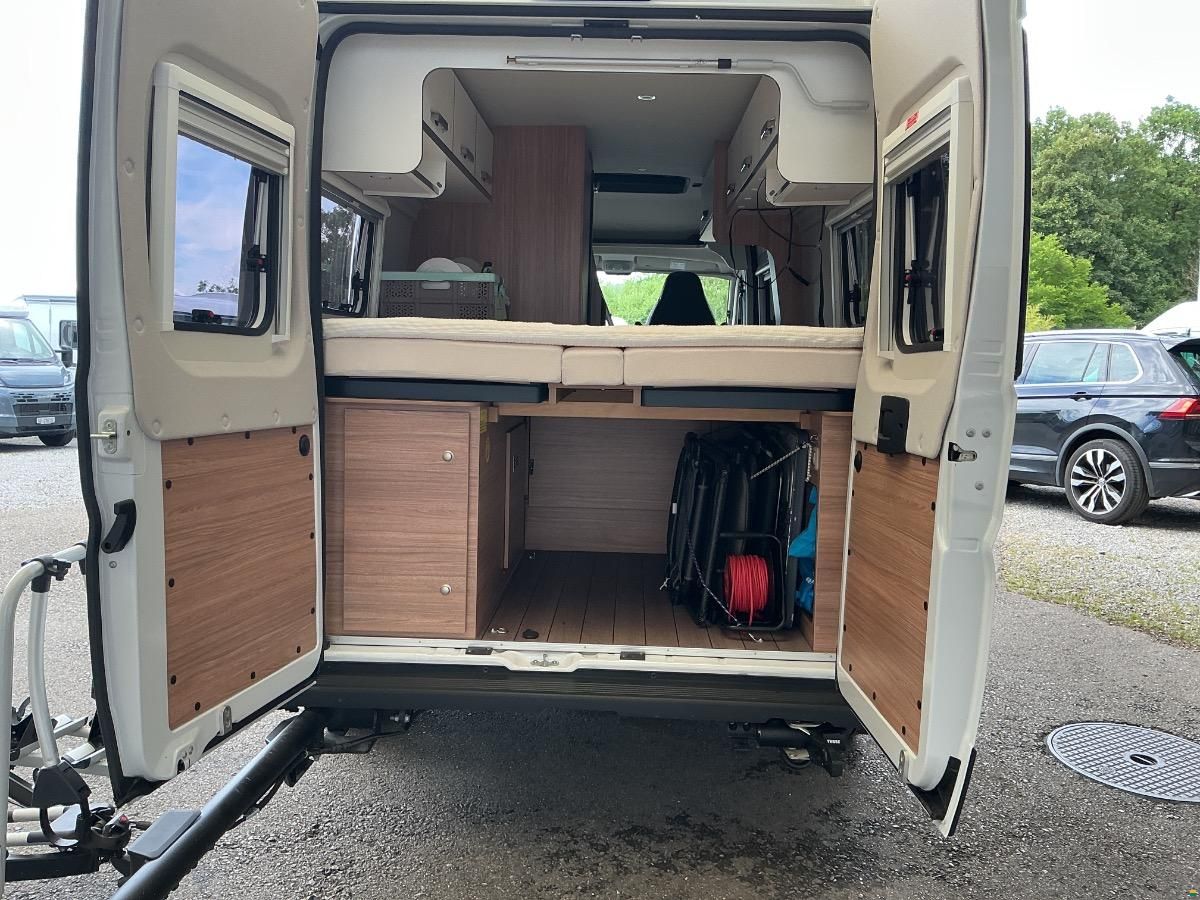 Weinsberg Cara Bus 600 ME mit Aufstelldach
