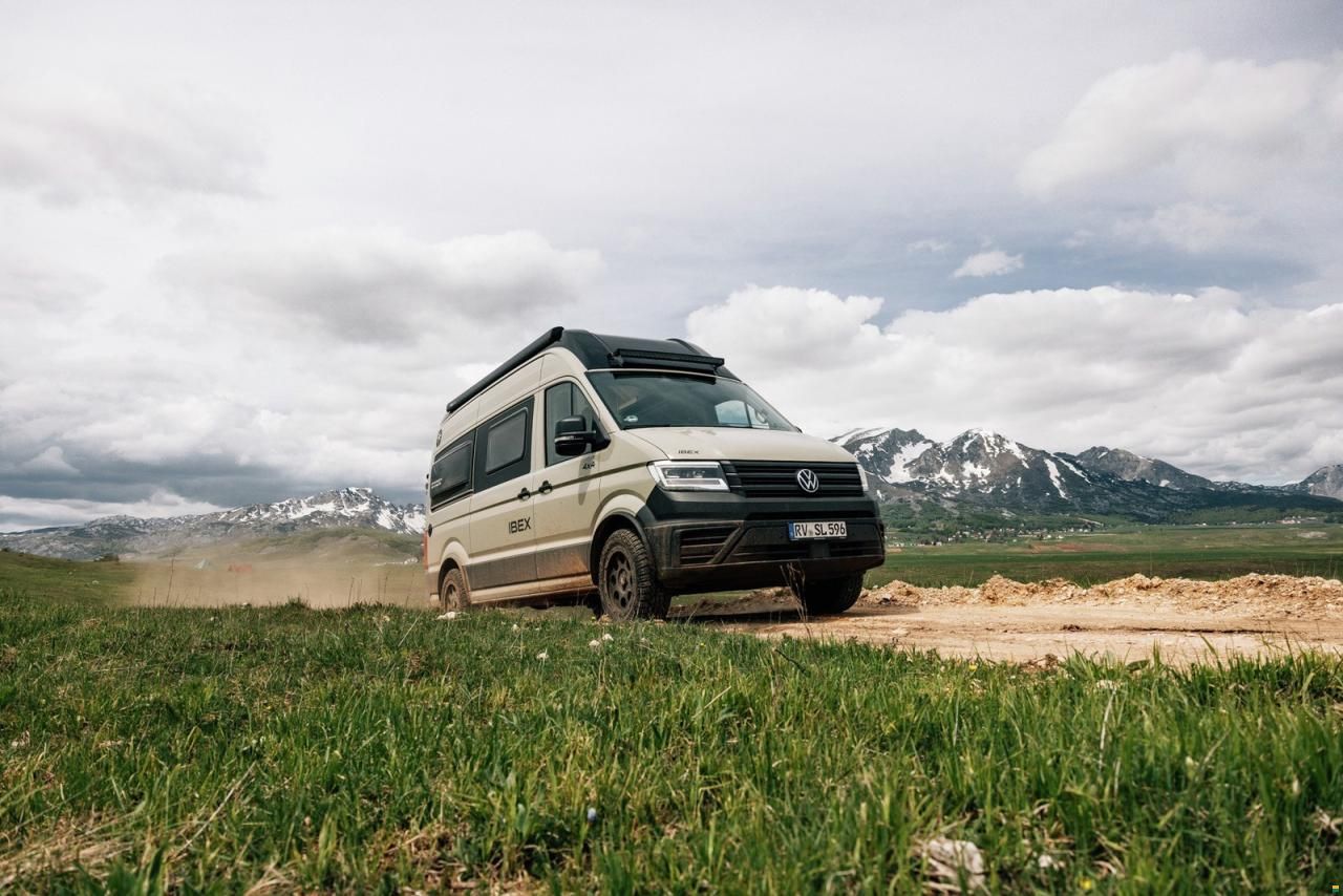 Sunlight IBEX 604D VW