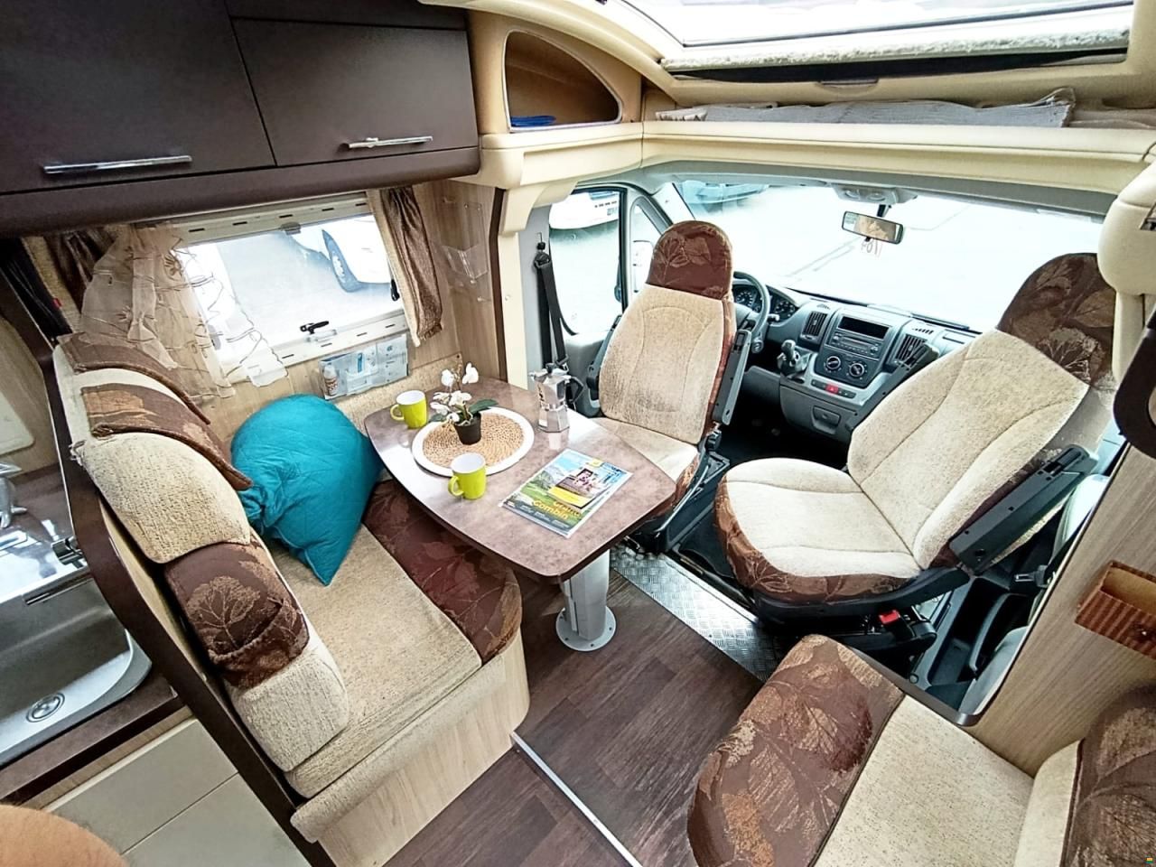 Riviera 85 P