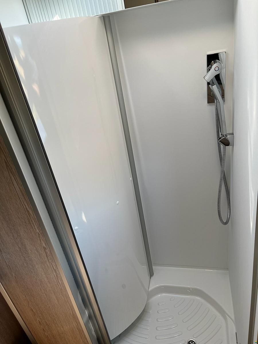 P&ouml;ssl Summit  600 Plus