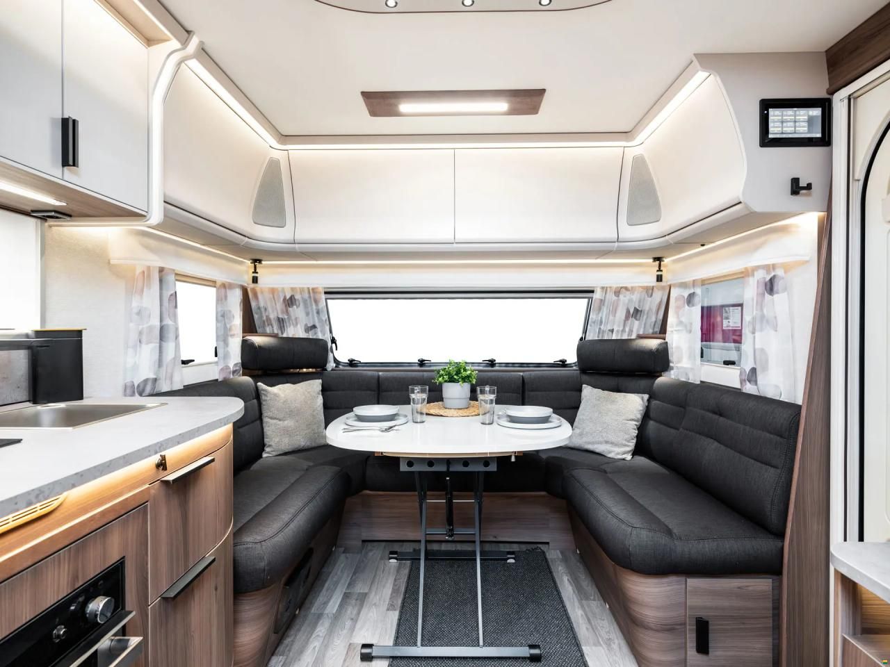 Kabe Royal 560 GLE KS B2