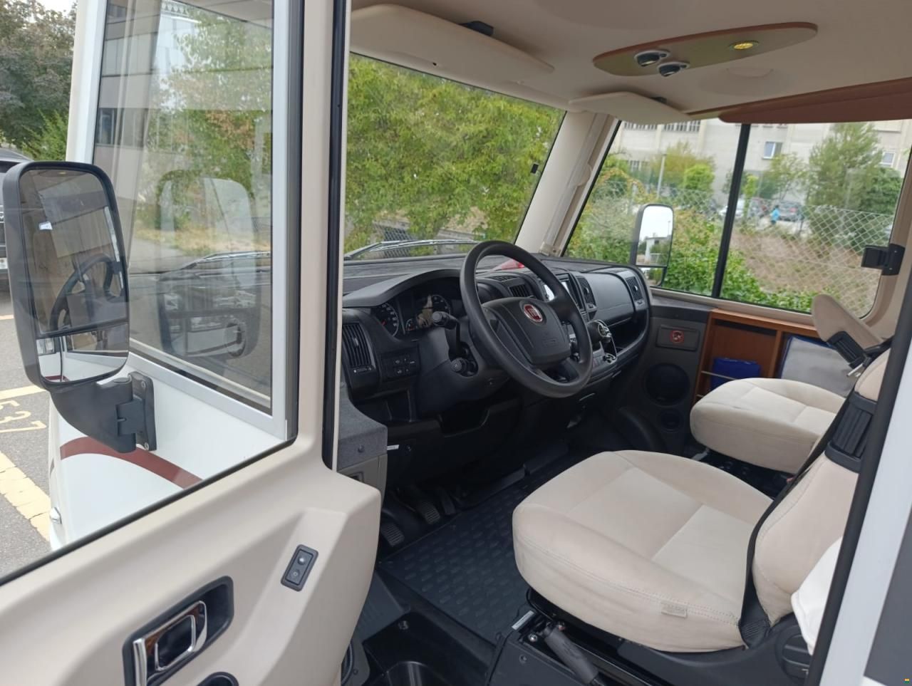 Hymer Exsis i 578